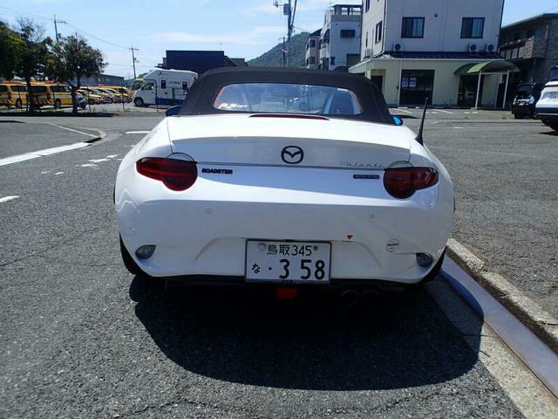 ROADSTER
