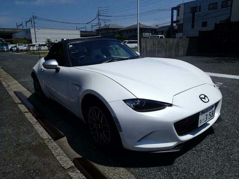 ROADSTER