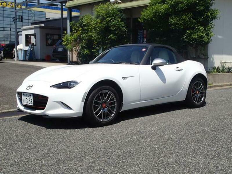 MAZDA ROADSTER