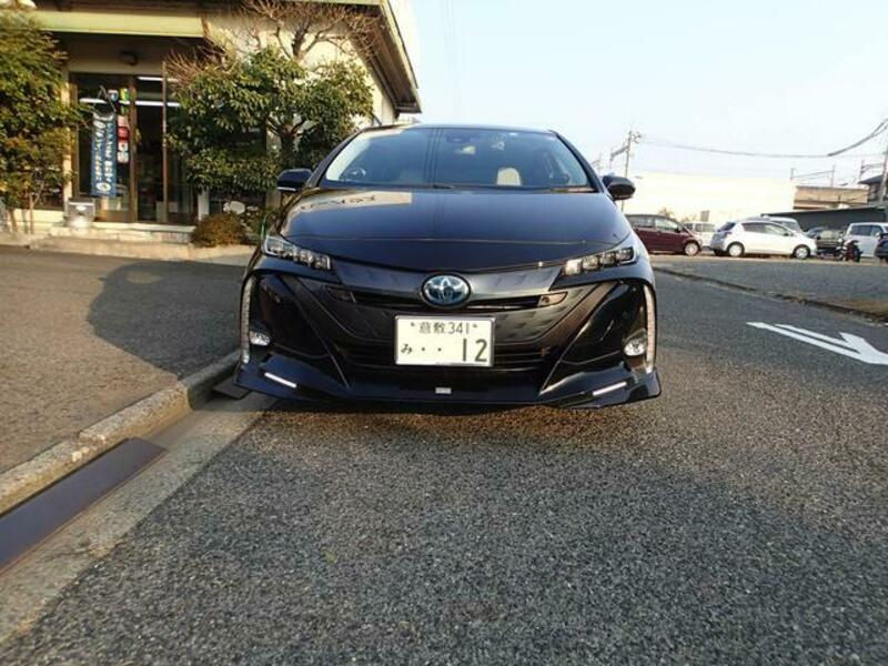 PRIUS PHV