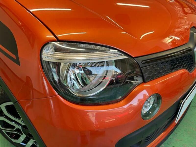 TWINGO