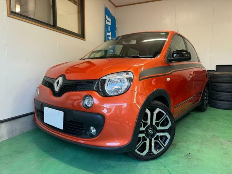 RENAULT TWINGO