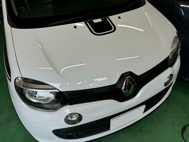 TWINGO