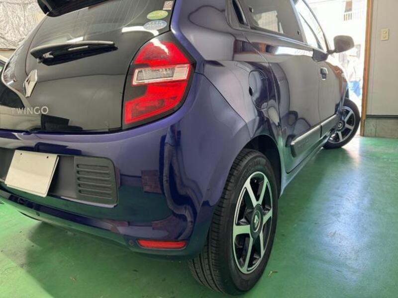 TWINGO