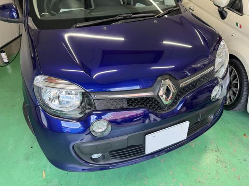 TWINGO