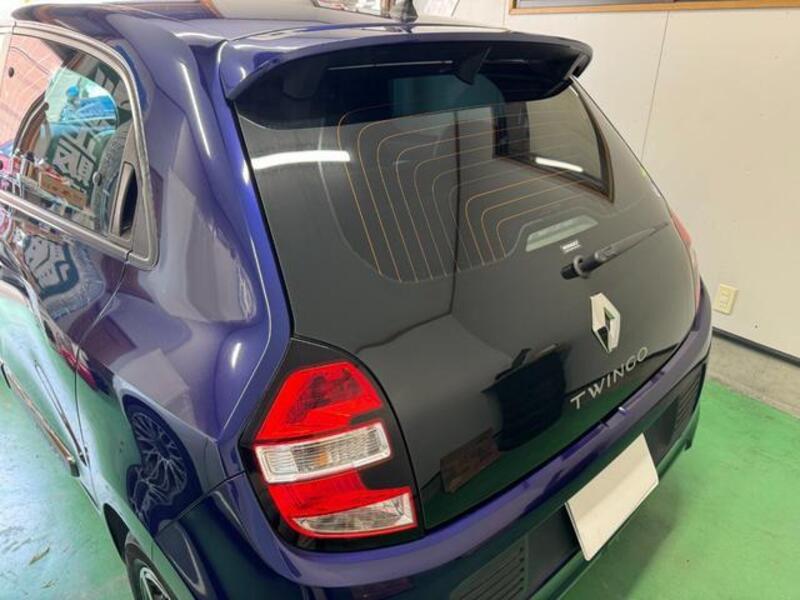 TWINGO