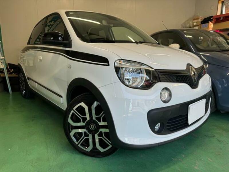 TWINGO