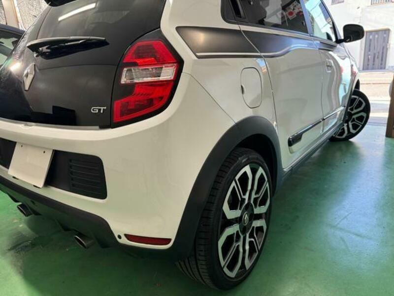 TWINGO