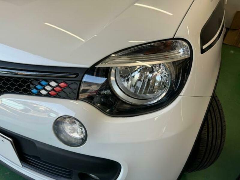 TWINGO