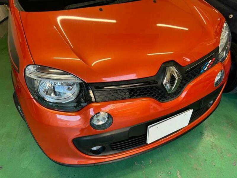 TWINGO