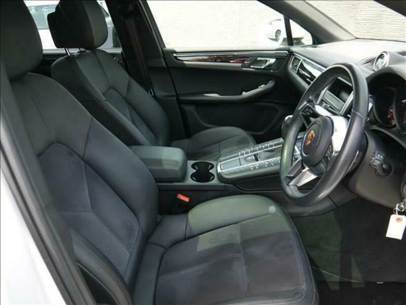 MACAN