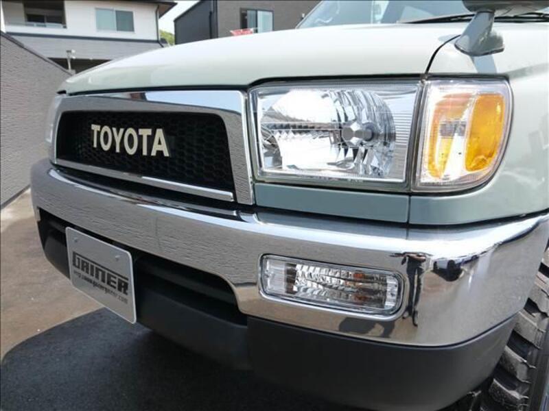 HILUX SURF