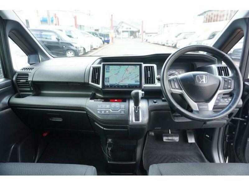 STEPWAGON SPADA