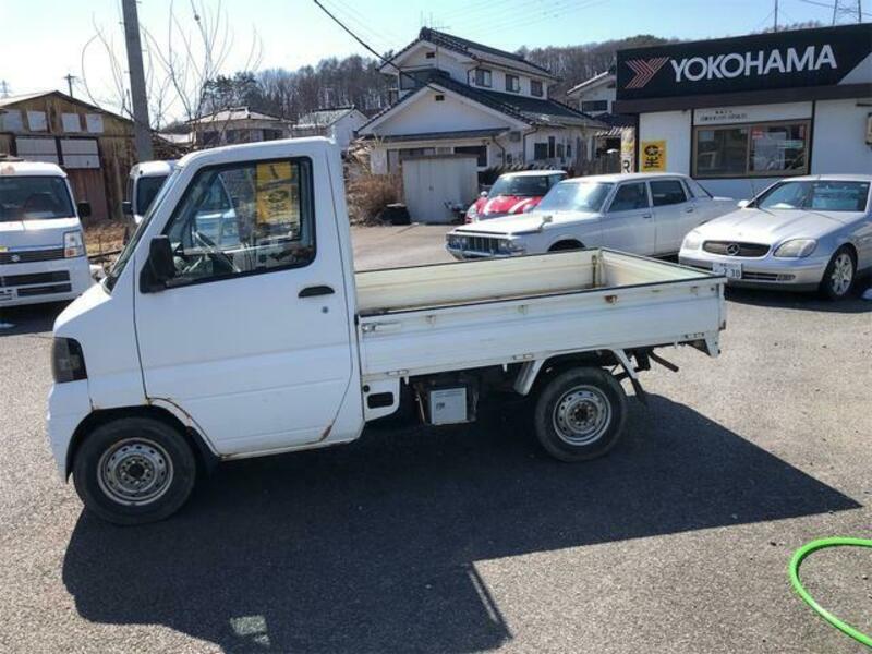 CLIPPER TRUCK