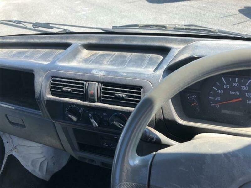 CLIPPER TRUCK