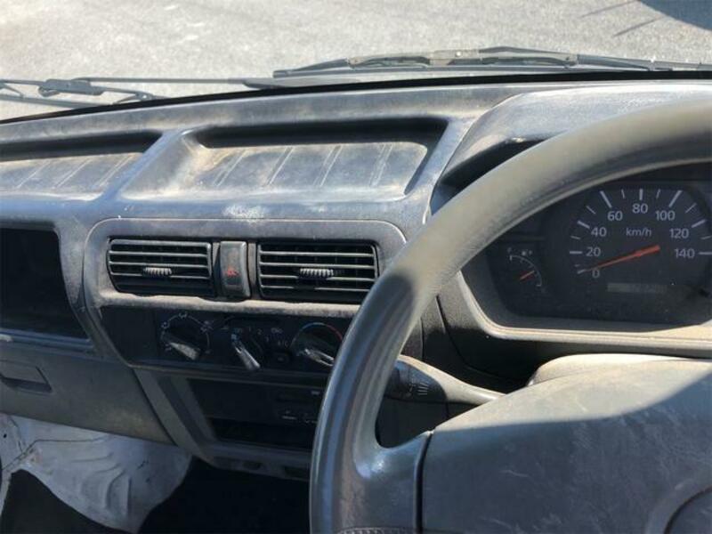 CLIPPER TRUCK