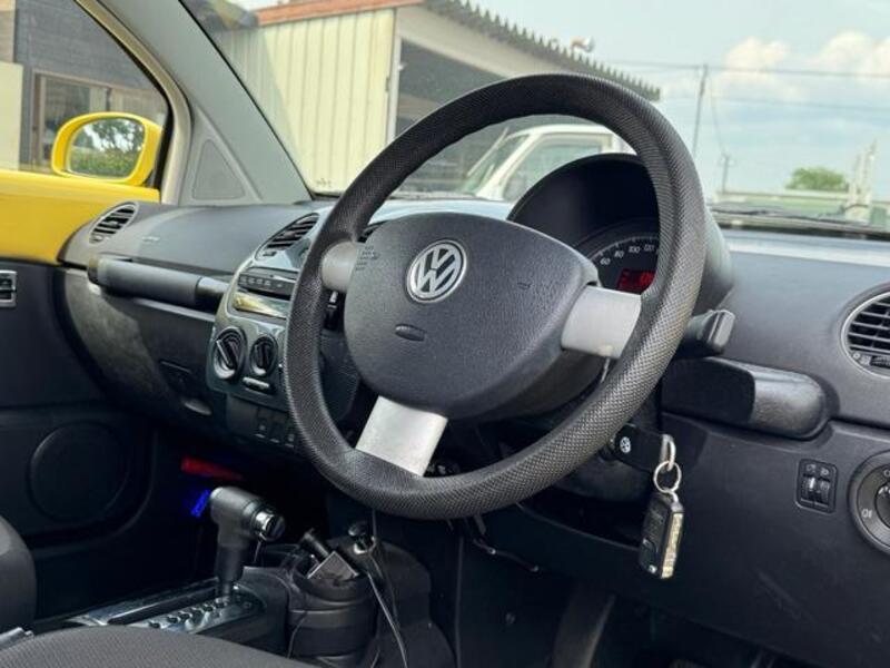 NEW BEETLE