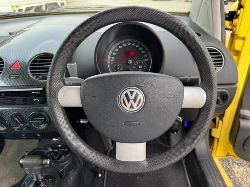 NEW BEETLE