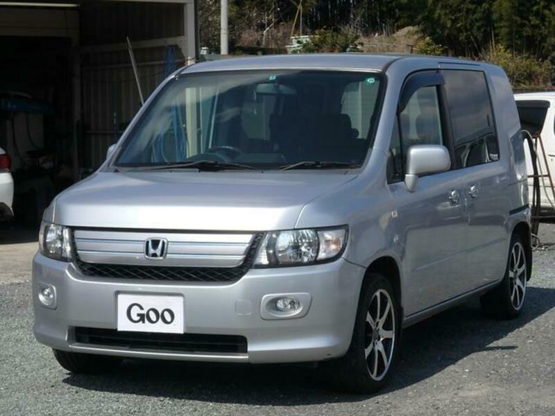 HONDA MOBILIO SPIKE