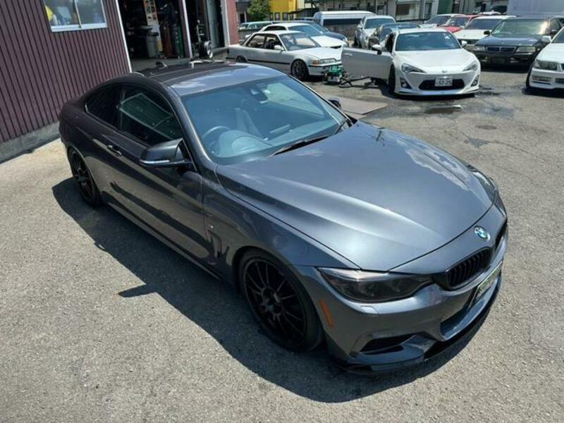 4 SERIES