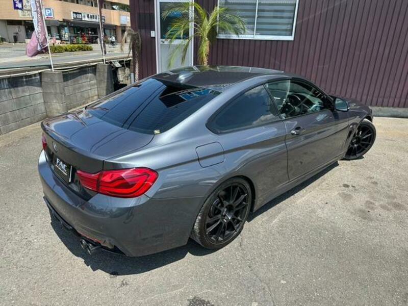 4 SERIES