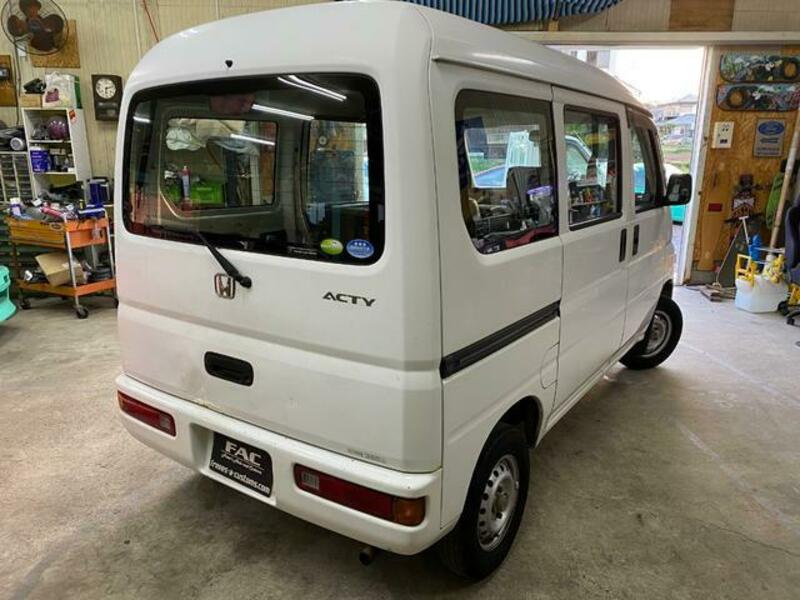 ACTY VAN