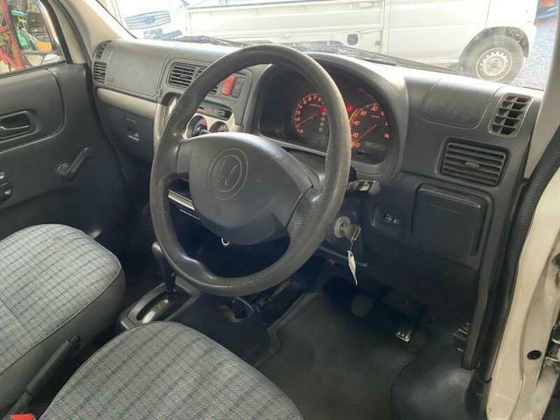 ACTY VAN