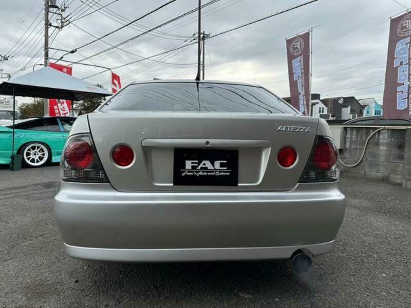 ALTEZZA