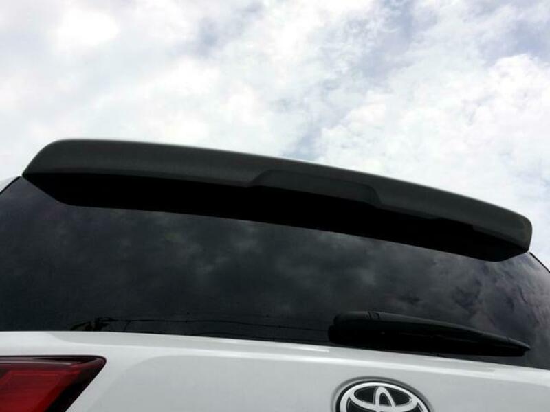 LAND CRUISER