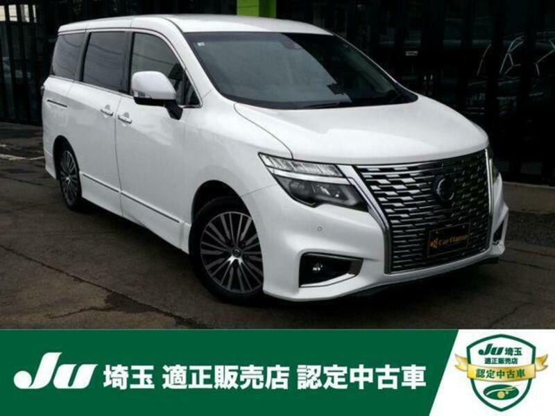 NISSAN ELGRAND