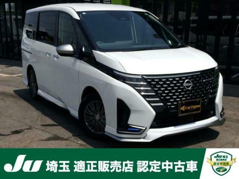 NISSAN SERENA
