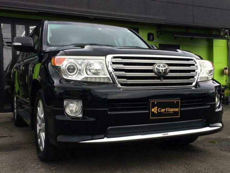 LAND CRUISER
