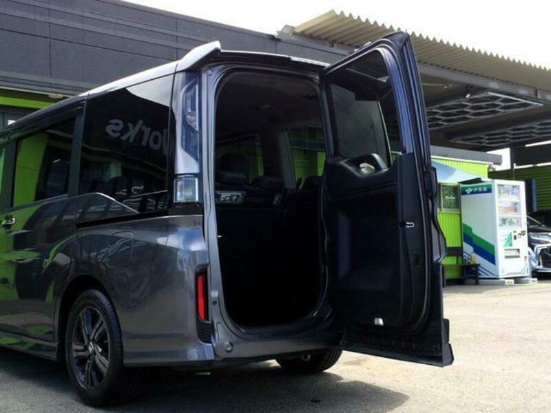 STEPWAGON SPADA