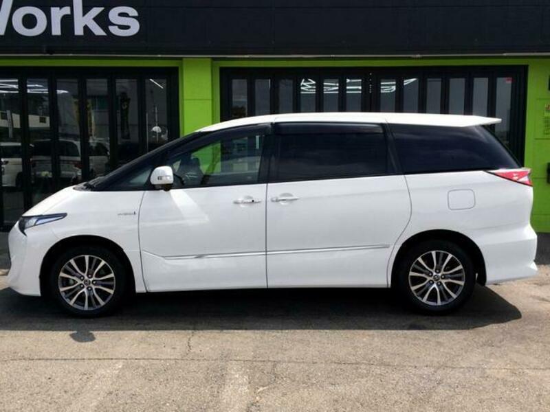 ESTIMA HYBRID