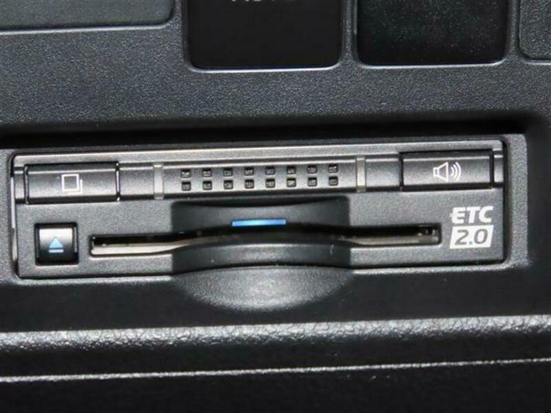 LAND CRUISER
