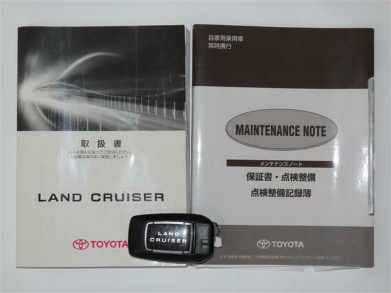 LAND CRUISER