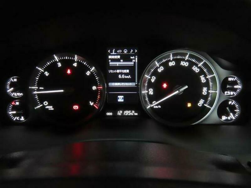LAND CRUISER