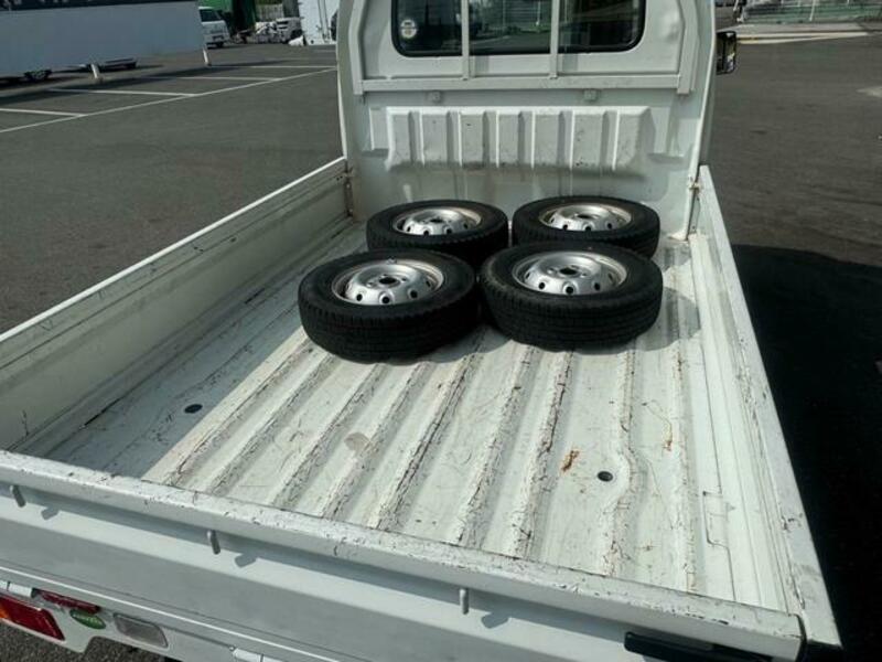 CARRY TRUCK