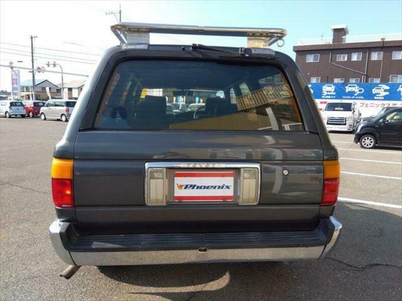 HILUX SURF