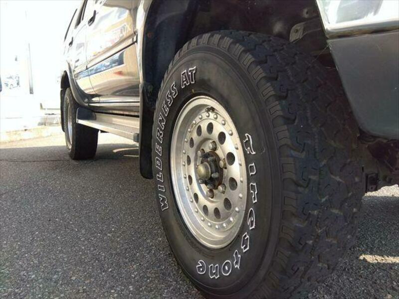 HILUX SURF