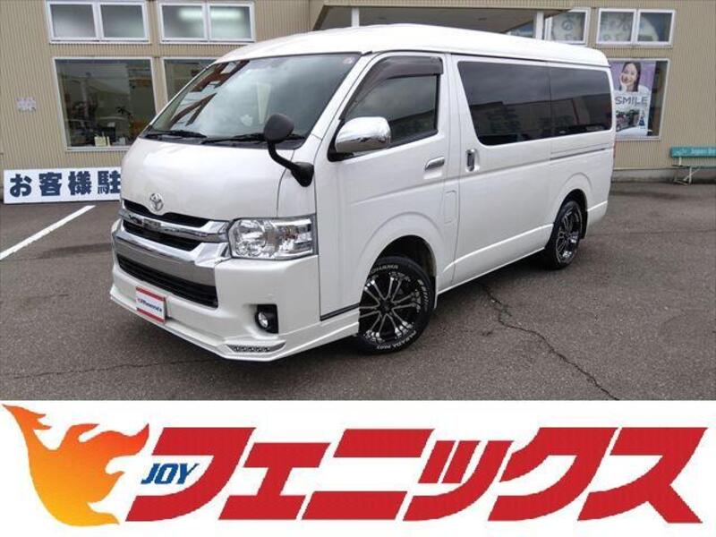 TOYOTA HIACE WAGON