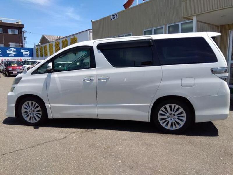VELLFIRE