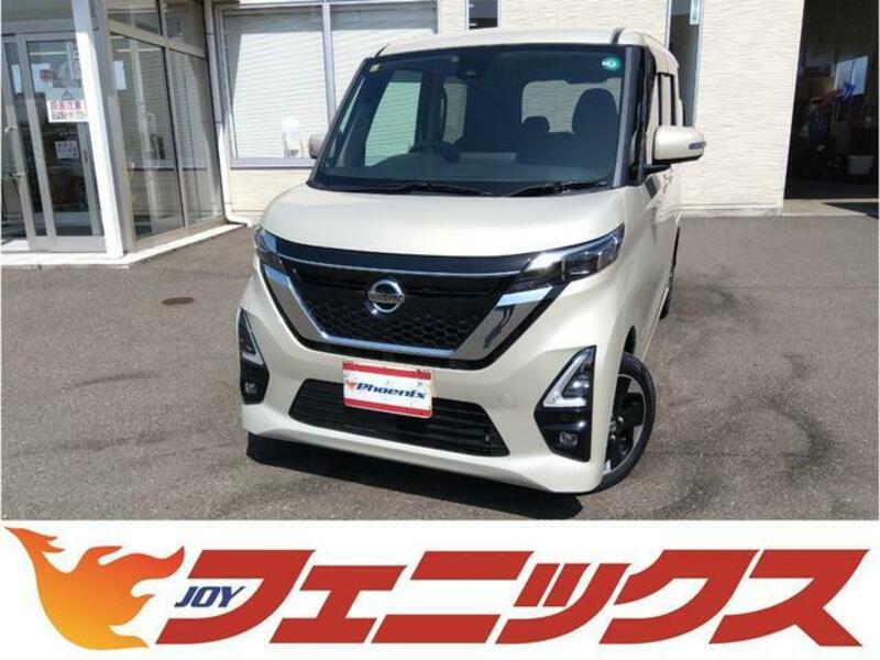 NISSAN ROOX