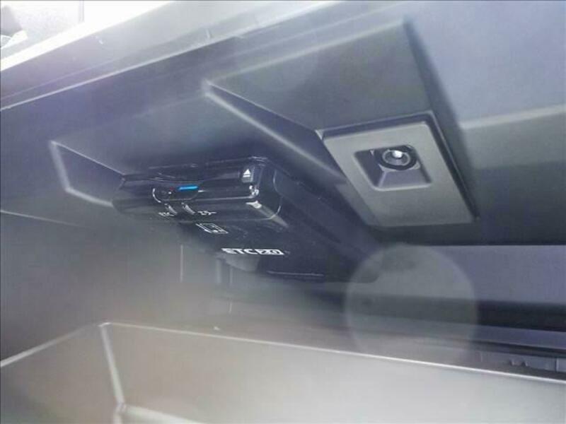 XV