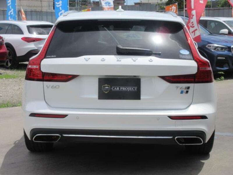 V60