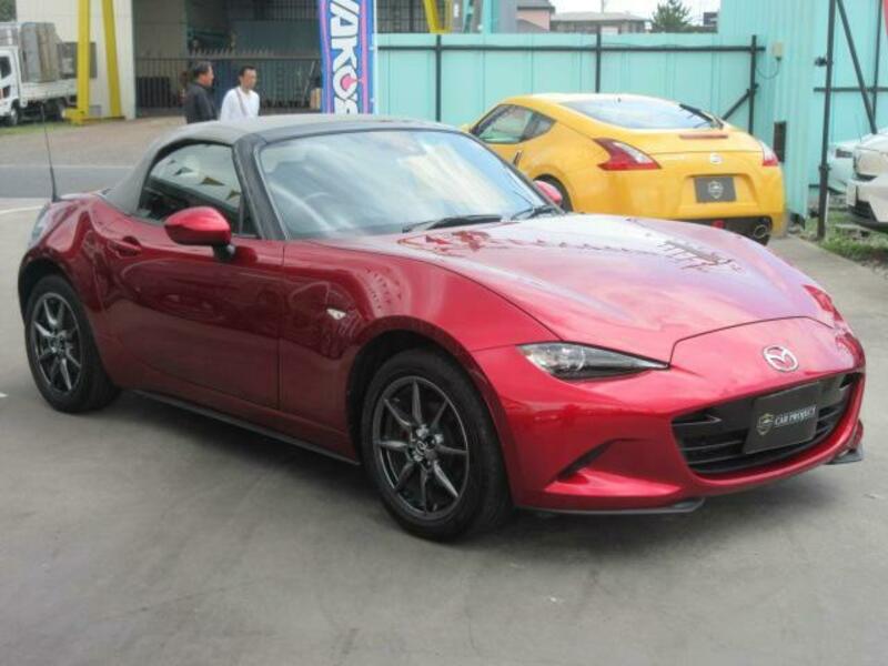 ROADSTER
