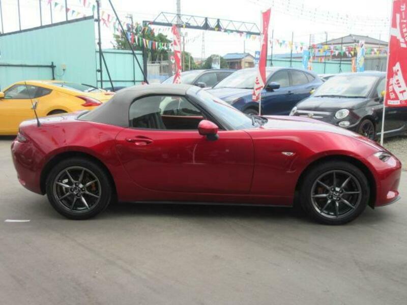 ROADSTER