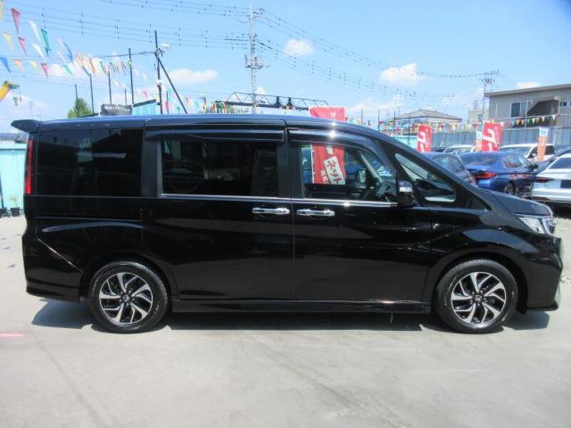 STEPWAGON SPADA