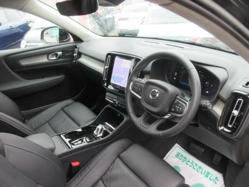 XC40