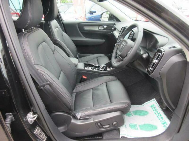 XC40